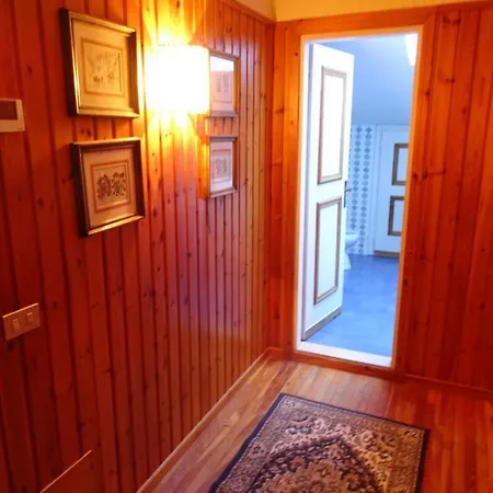 La Primula マデージモ